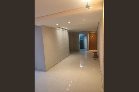 Sala de apartamento para alugar com 3 quartos, 95m² em Serra, Belo Horizonte