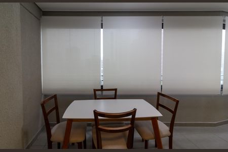 Apartamento à venda com 54m², 2 quartos e 1 vagaVaranda