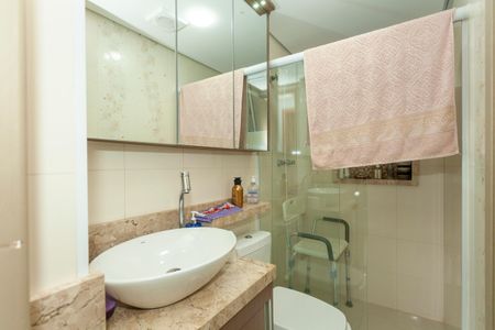 Apartamento à venda com 70m², 3 quartos e 1 vagaBanheiro Social