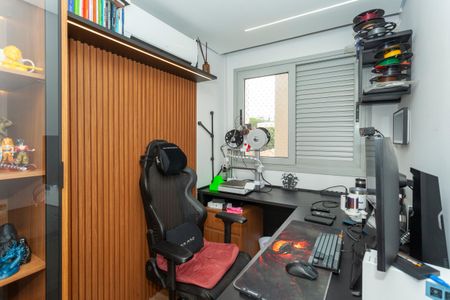 Apartamento à venda com 70m², 3 quartos e 1 vagaEscritório