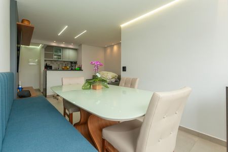 Apartamento à venda com 70m², 3 quartos e 1 vagaSala de Jantar