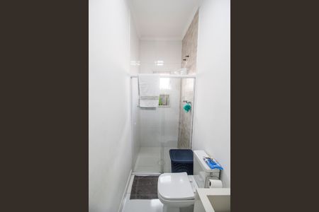 Casa de condomínio à venda com 247m², 5 quartos e 4 vagas Casa de condomínio à venda com 247m², 5 quartos e 4 vagasBanheiro Social