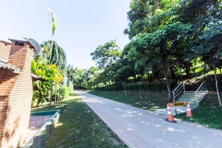 Casa de condomínio à venda com 247m², 5 quartos e 4 vagas Casa de condomínio à venda com 247m², 5 quartos e 4 vagasÁrea comum