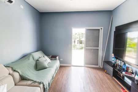 Casa de condomínio à venda com 247m², 5 quartos e 4 vagas Casa de condomínio à venda com 247m², 5 quartos e 4 vagasQuarto 2