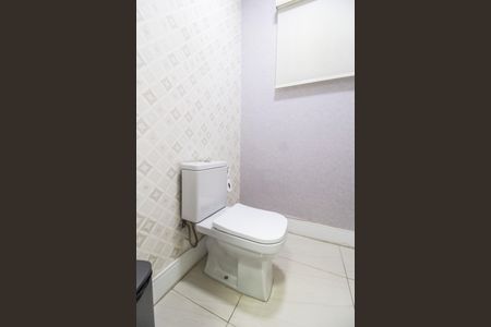 Casa de condomínio à venda com 247m², 5 quartos e 4 vagas Casa de condomínio à venda com 247m², 5 quartos e 4 vagasLavabo