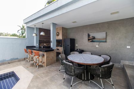 Casa de condomínio à venda com 247m², 5 quartos e 4 vagas Casa de condomínio à venda com 247m², 5 quartos e 4 vagasÁrea gourmet