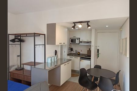 Apartamento à venda com 24m², 1 quarto e 1 vaga