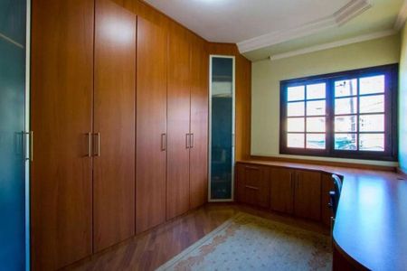 Casa à venda com 3 quartos, 288m² em Vila Eldizia, Santo André