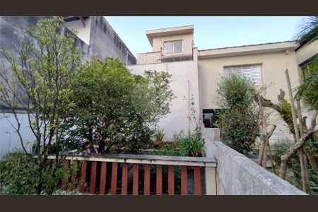 Casa à venda com 3 quartos, 250m² em Penha de França, São Paulo