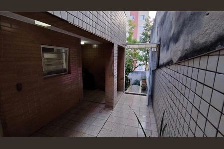 Casa à venda com 3 quartos, 250m² em Penha de França, São Paulo