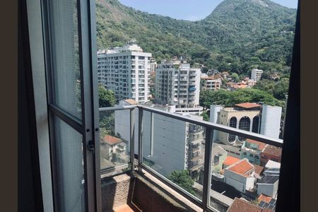 Apartamento à venda com 90m², 2 quartos e 1 vaga