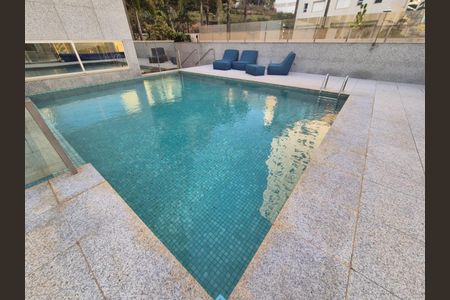 Apartamento à venda com 260m², 4 quartos e 4 vagas