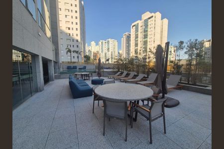 Apartamento à venda com 260m², 4 quartos e 4 vagas