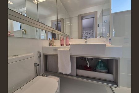 Apartamento à venda com 260m², 4 quartos e 4 vagas
