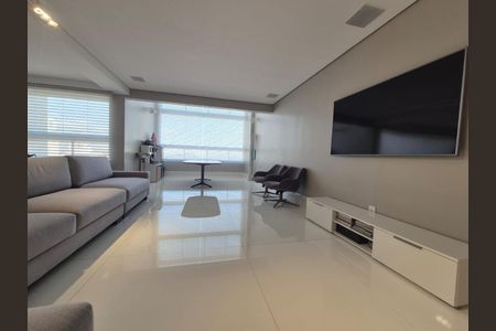 Apartamento à venda com 260m², 4 quartos e 4 vagas