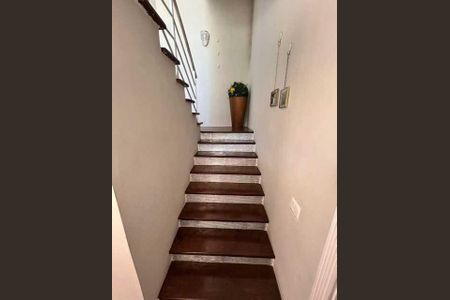 Casa de condomínio à venda com 720m², 5 quartos e 4 vagas