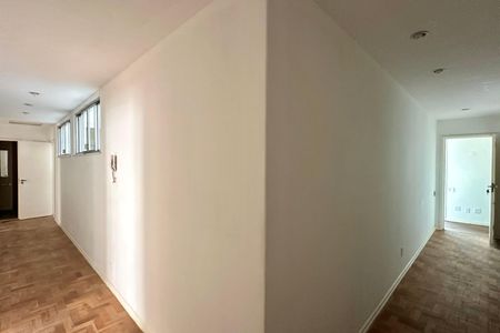 Apartamento à venda com 285m², 7 quartos e 3 vagasQuarto 1