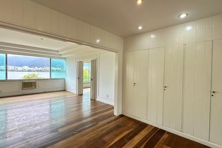 Apartamento à venda com 285m², 7 quartos e 3 vagasQuarto 1