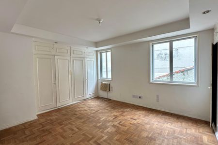 Apartamento à venda com 285m², 7 quartos e 3 vagasQuarto 1