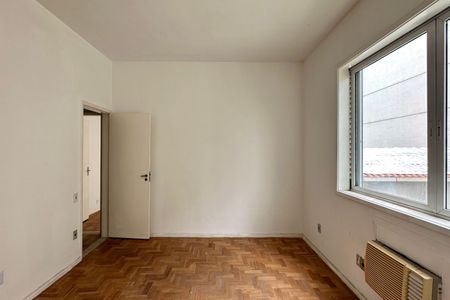 Apartamento à venda com 285m², 7 quartos e 3 vagasQuarto 2
