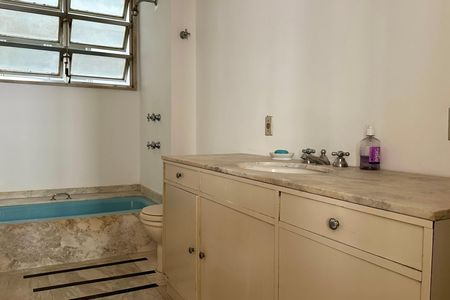 Apartamento à venda com 285m², 7 quartos e 3 vagasBanheiro