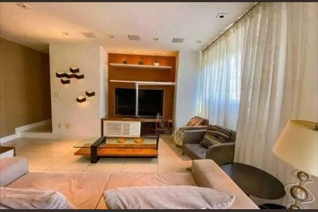 Apartamento à venda com 250m², 3 quartos e 2 vagas