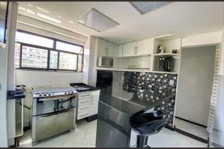 Apartamento à venda com 250m², 3 quartos e 2 vagas