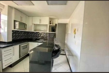 Apartamento à venda com 250m², 3 quartos e 2 vagas