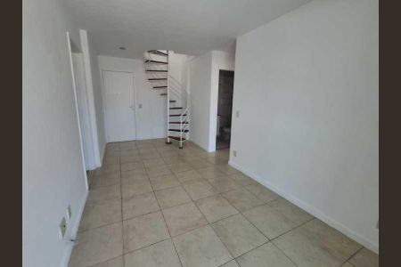 Apartamento à venda com 118m², 2 quartos e 1 vaga