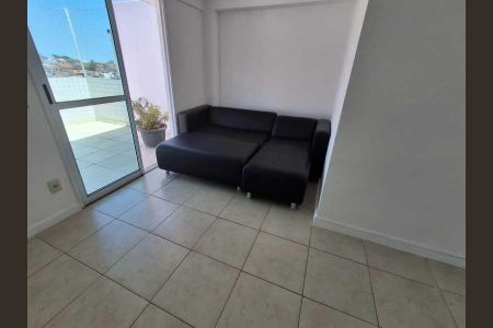 Apartamento à venda com 118m², 2 quartos e 1 vaga