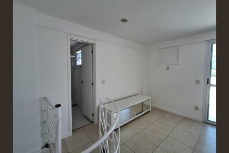 Apartamento à venda com 118m², 2 quartos e 1 vaga