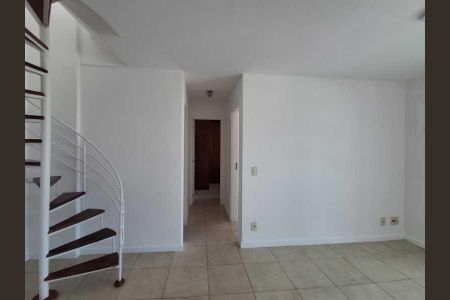 Apartamento à venda com 118m², 2 quartos e 1 vaga