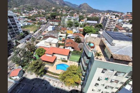 Apartamento à venda com 118m², 2 quartos e 1 vaga