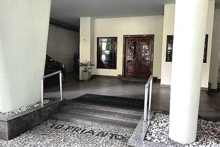 Apartamento à venda com 2 quartos, 75m² em Laranjeiras, Rio de Janeiro