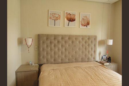 Apartamento à venda com 83m², 3 quartos e 2 vagasSuíte 2