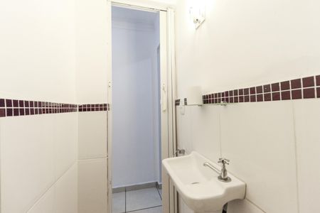 Casa de condomínio à venda com 65m², 2 quartos e 1 vagaLavabo