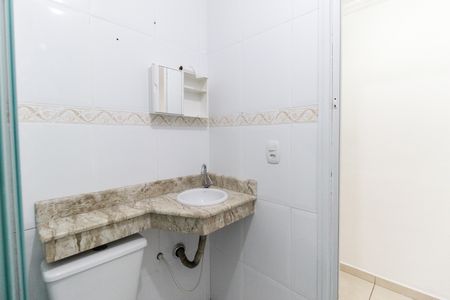 Casa de condomínio à venda com 65m², 2 quartos e 1 vagaBanheiro
