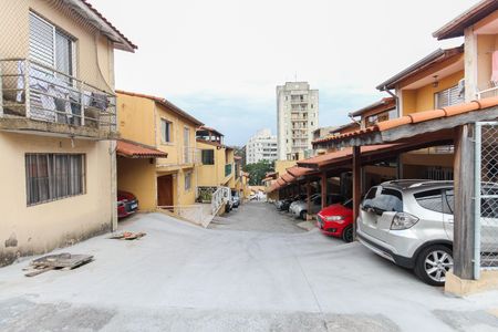 Casa de condomínio à venda com 65m², 2 quartos e 1 vagaÁrea Comum