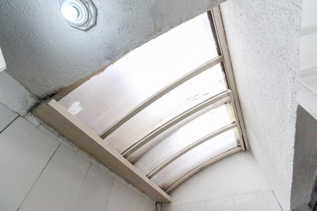 Casa de condomínio à venda com 65m², 2 quartos e 1 vagaÁrea de Serviço