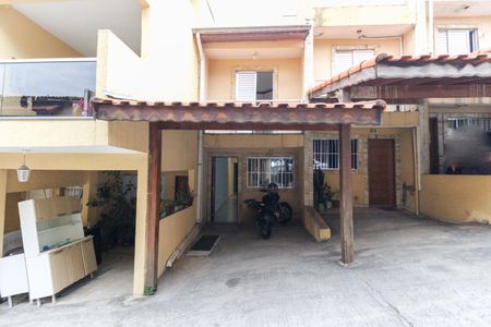 Casa de condomínio à venda com 65m², 2 quartos e 1 vagaGaragem