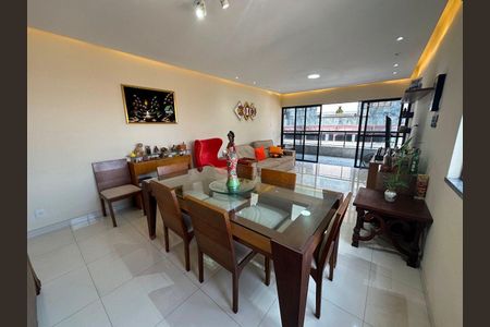 Apartamento à venda com 4 quartos, 302m² em Jardim Guanabara, Rio de Janeiro