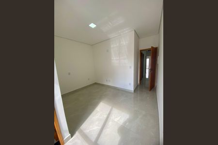 Casa à venda com 3 quartos, 125m² em Parque João Ramalho, Santo André
