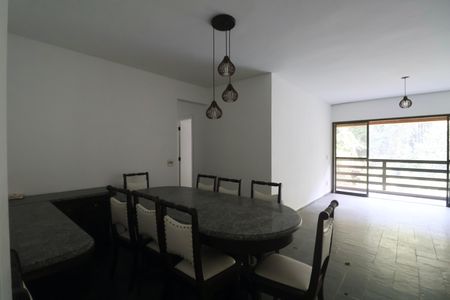 Sala de apartamento para alugar com 3 quartos, 110m² em Barra Funda, Guarujá
