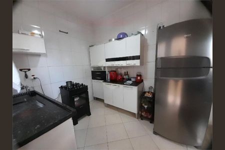 Casa à venda com 200m², 3 quartos e 2 vagas