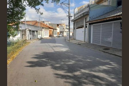 Casa à venda com 200m², 3 quartos e 2 vagas