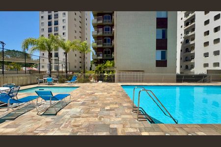Apartamento à venda com 189m², 3 quartos e 2 vagas Apartamento à venda com 189m², 3 quartos e 2 vagasPiscina
