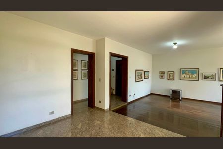 Apartamento à venda com 189m², 3 quartos e 2 vagas Apartamento à venda com 189m², 3 quartos e 2 vagasSala