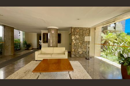 Apartamento à venda com 189m², 3 quartos e 2 vagas Apartamento à venda com 189m², 3 quartos e 2 vagasÁrea comum