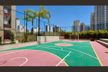 Apartamento à venda com 189m², 3 quartos e 2 vagas Apartamento à venda com 189m², 3 quartos e 2 vagasQuadra