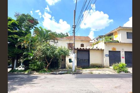 Casa à venda com 3 quartos, 346m² em Lapa, São Paulo